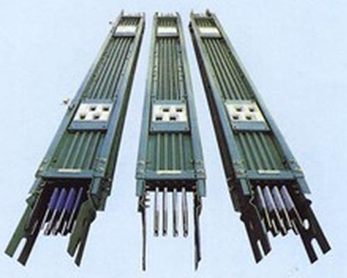 �����ĸ��